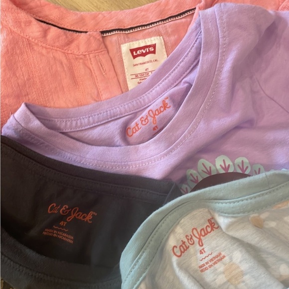 Girls 4T Summer Tops Bundle - Levis - Cat and Jack Play clothes - Picture 6 of 6